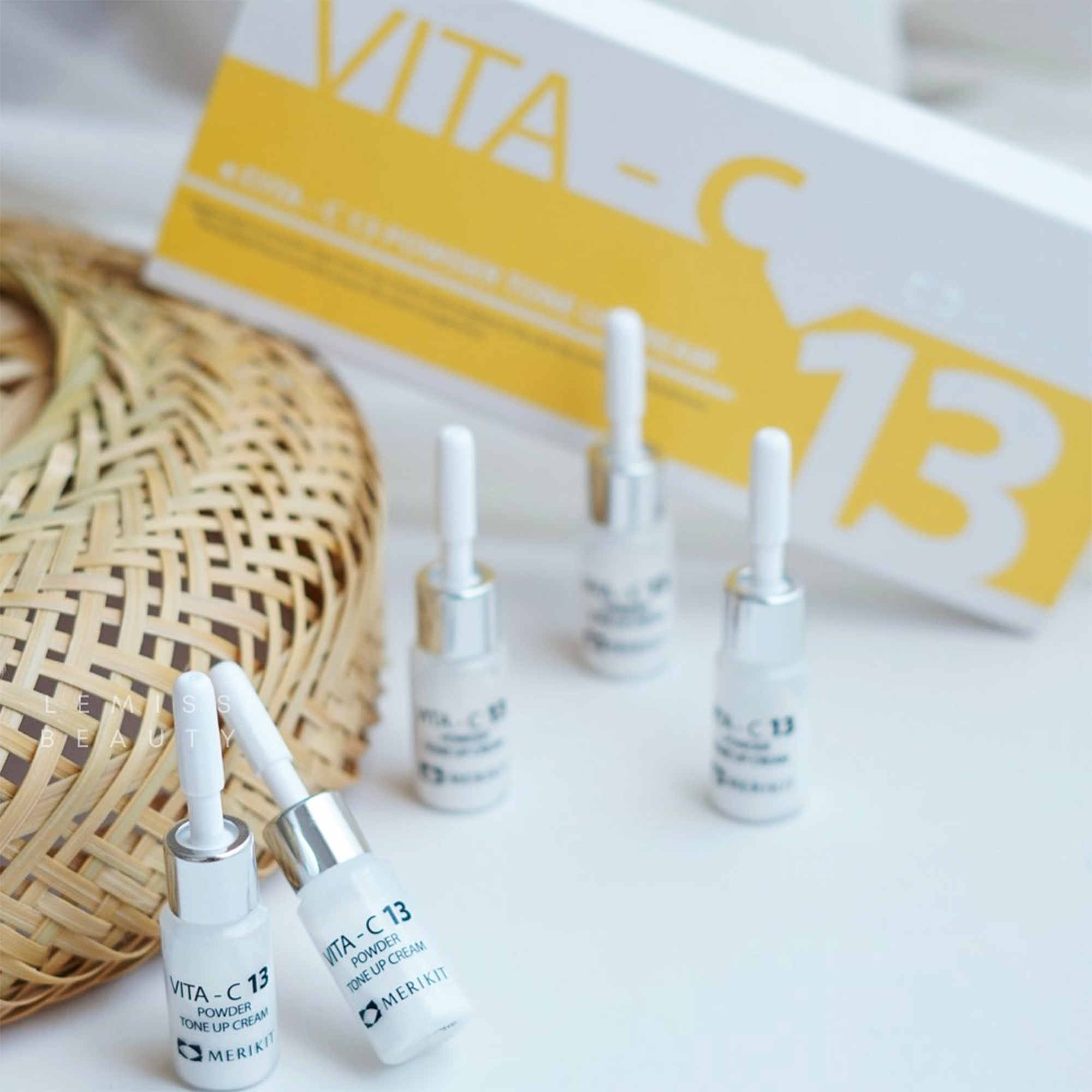 Merikit VITA - C 13 Powder Ton-up Cream - Filler Lux