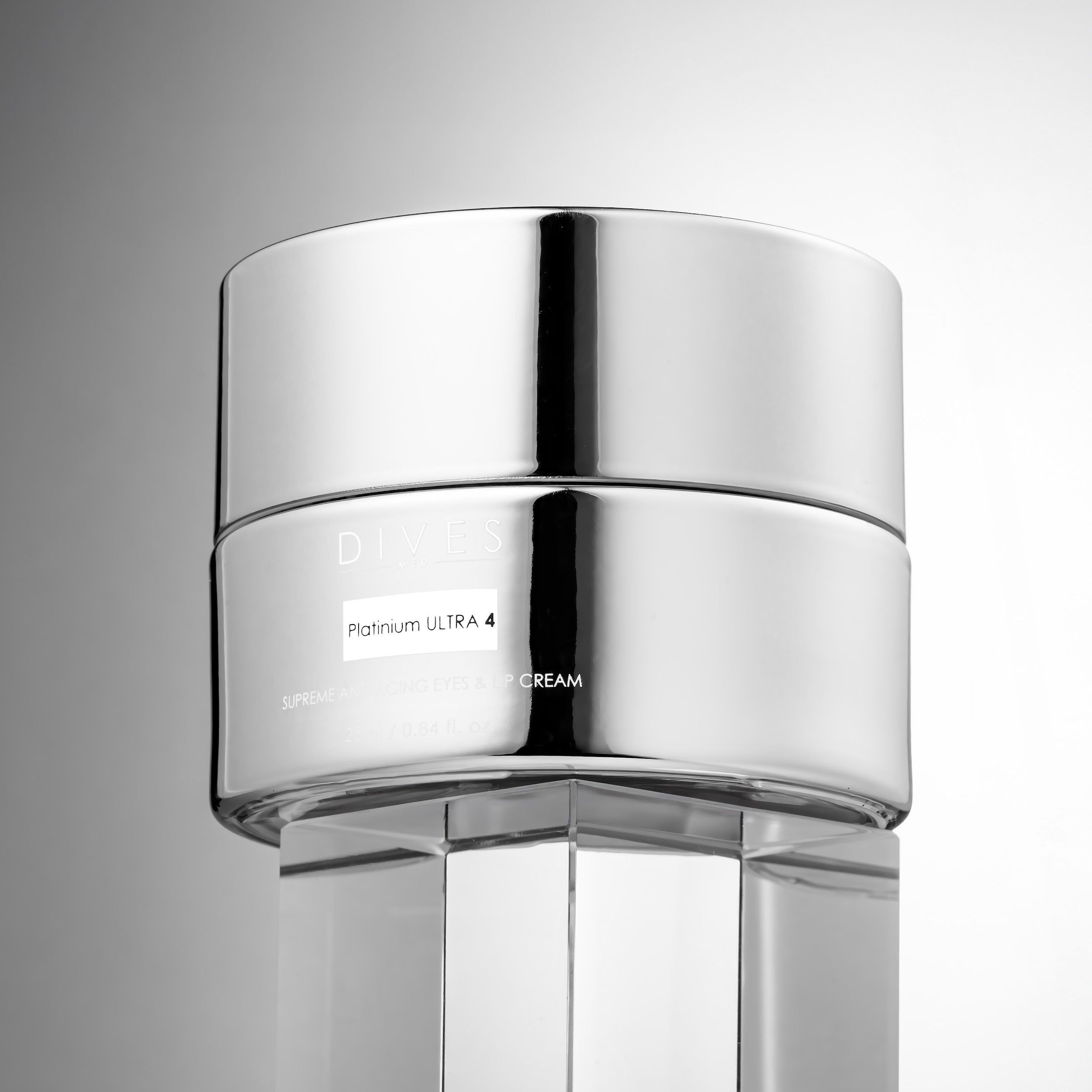 Platinium Ultra 4 Eyes & Lip Cream